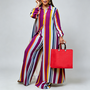 Conjunto de Camisa a Rayas y Pantalones de Pierna Ancha