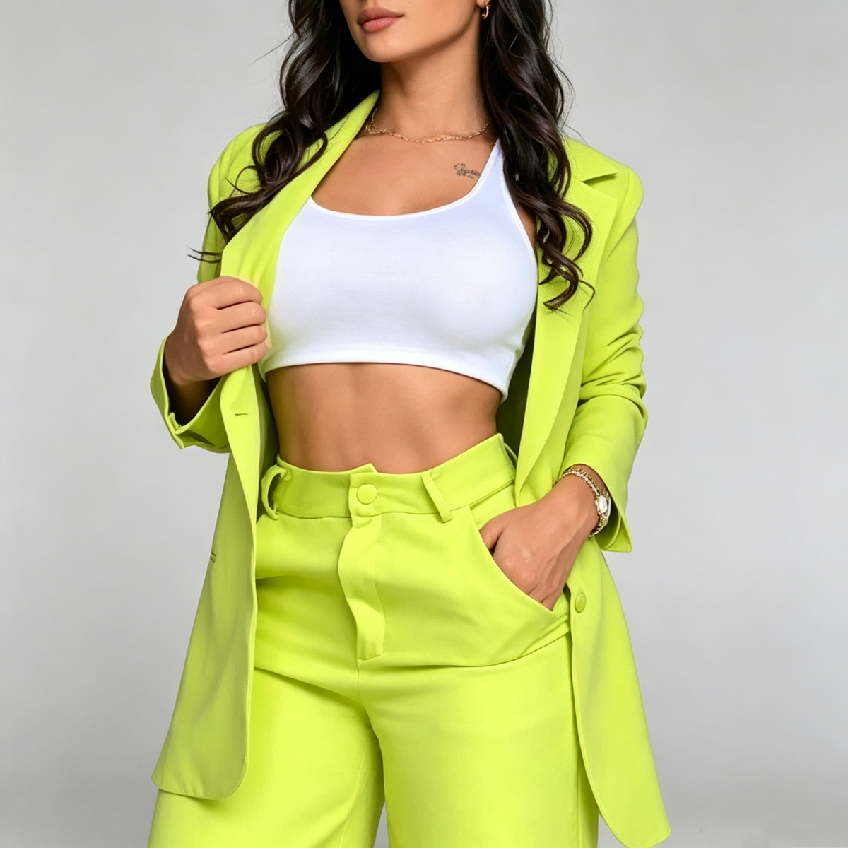 Conjunto de Blazer Entallado y Pantalones de Pierna Ancha