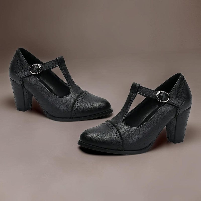 Zapatos de tacón con aberturas y correa Valeria
