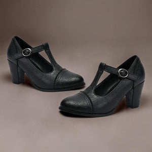 Zapatos de tacón con aberturas y correa Valeria