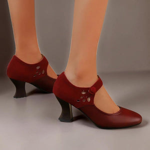 Zapatos de tacón de ante con correa al tobillo Camila