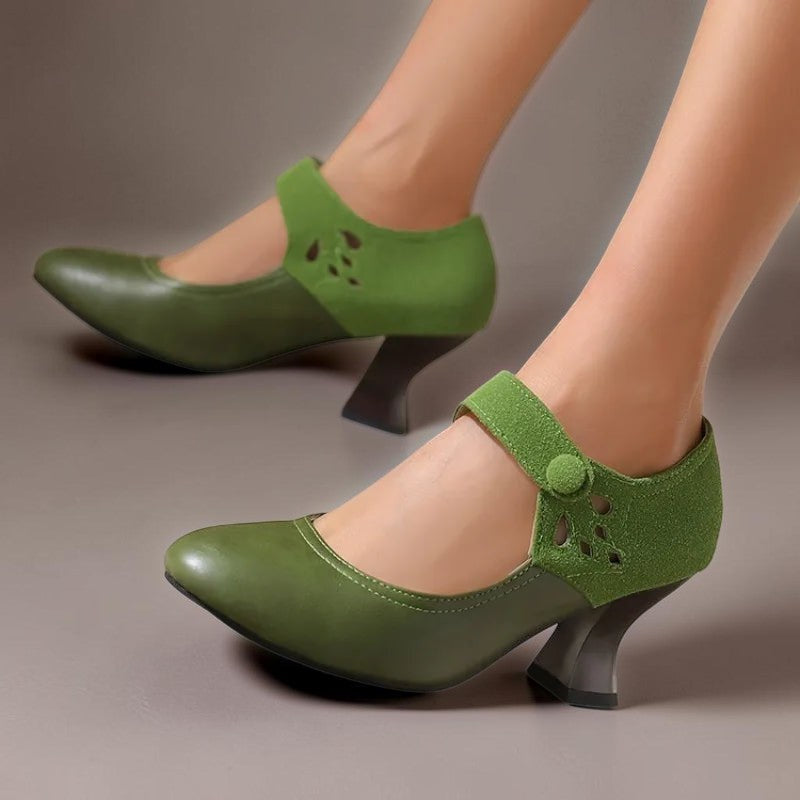 Zapatos de tacón de ante con correa al tobillo Camila